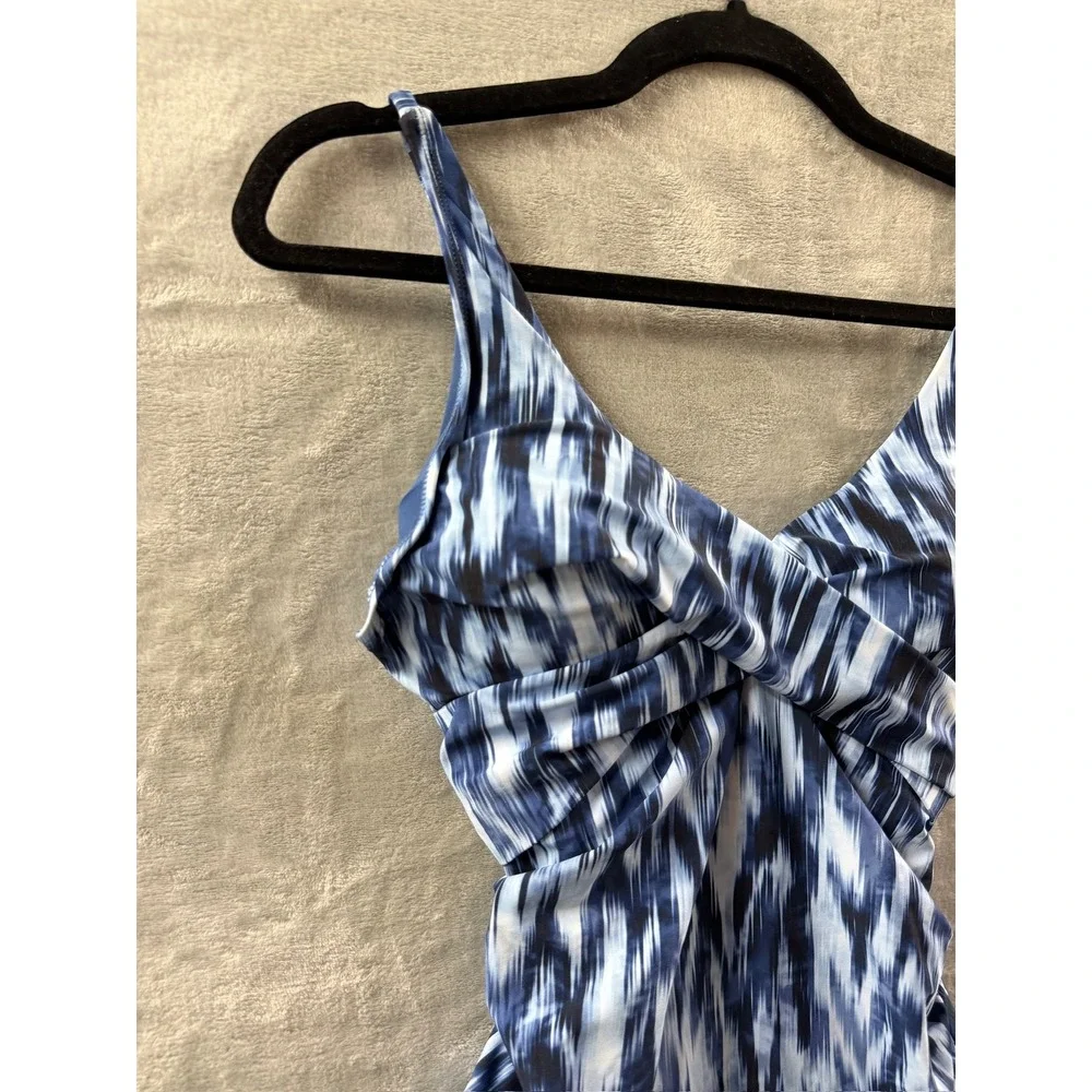 Anne Cole Women Blue White Abstract Twist Front One Piece Swimsuit NWT Sz 6 $108